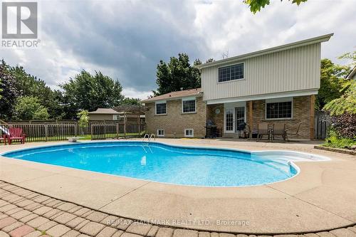 6089 Starfield Crescent, Mississauga, ON - Outdoor With In Ground Pool With Deck Patio Veranda With Backyard