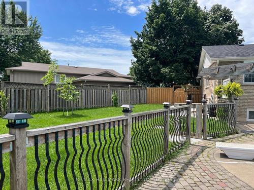 6089 Starfield Crescent, Mississauga, ON - Outdoor