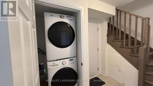 Laundry room - 19 Pogie Drive, Welland, ON - Indoor Photo Showing Laundry Room