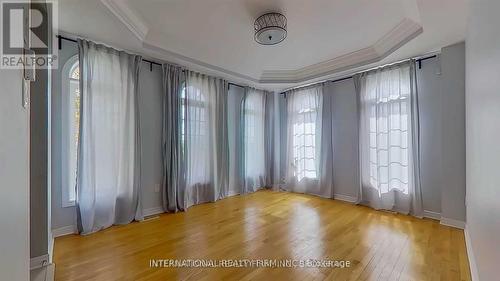 2 Dolce Crescent, Vaughan, ON - Indoor Photo Showing Other Room
