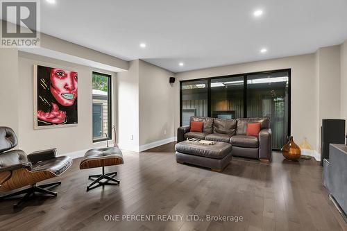 Flex Room - 41 Second Avenue, Ottawa, ON - Indoor