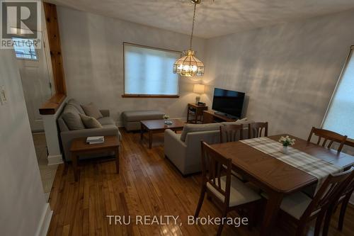105 Mailes Avenue, Ottawa, ON - Indoor Photo Showing Other Room