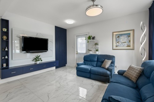 Salon - 13 Rue Des Cyprès, Saint-Philippe, QC - Indoor Photo Showing Living Room