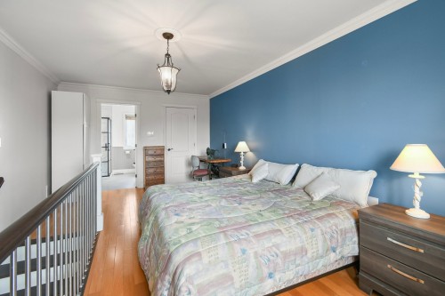 Chambre à coucher principale - 13 Rue Des Cyprès, Saint-Philippe, QC - Indoor Photo Showing Bedroom