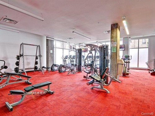 Exercise Room - 931-950 Rue Notre-Dame O., Montréal (Le Sud-Ouest), QC - Indoor Photo Showing Gym Room