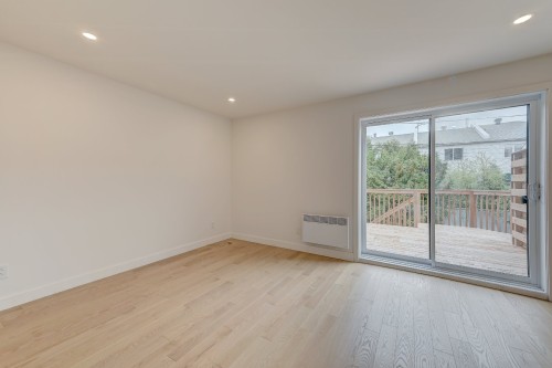 Master Bedroom - 3311 Rue Mistral, Brossard, QC - Indoor Photo Showing Other Room