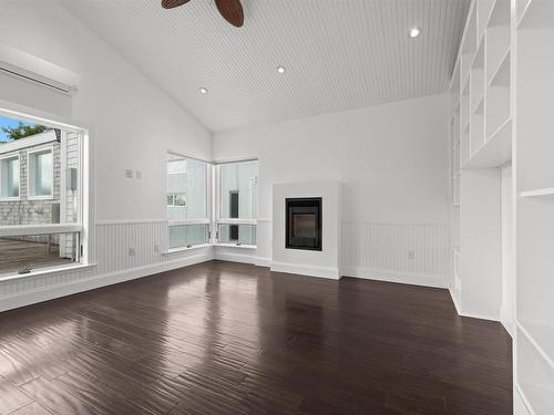 5954 Mcculloch Court, Halifax, NS - Indoor With Fireplace