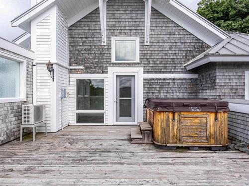 5954 Mcculloch Court, Halifax, NS - Outdoor
