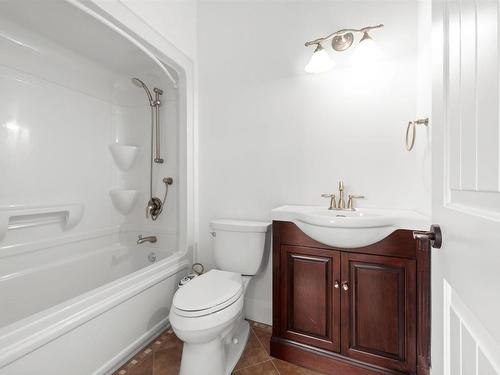 5954 Mcculloch Court, Halifax, NS - Indoor Photo Showing Bathroom