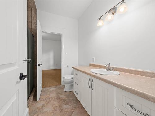 5954 Mcculloch Court, Halifax, NS - Indoor Photo Showing Bathroom