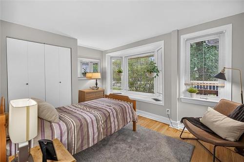 438 Campbell St, Winnipeg, MB - Indoor Photo Showing Bedroom