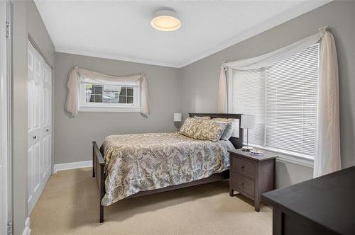 438 Campbell St, Winnipeg, MB - Indoor Photo Showing Bedroom