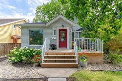 438 Campbell ST  Winnipeg, MB R3N 1B9