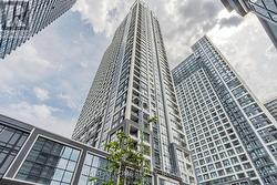 4001 - 7 MABELLE AVENUE Toronto, ON M9A 4X7