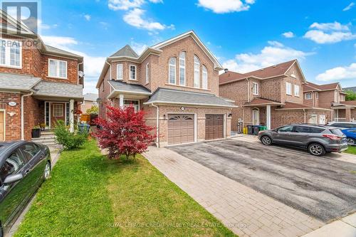 7443 Russian Olive Close, Mississauga, ON - Outdoor With Facade