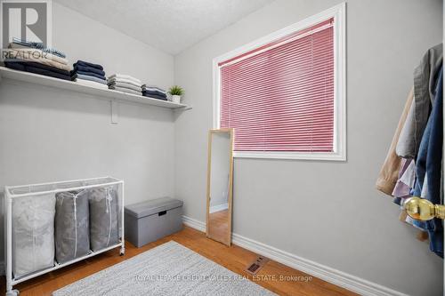 7443 Russian Olive Close, Mississauga, ON - Indoor