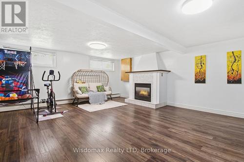 3384 Baker Crescent, Niagara Falls (Casey), ON - Indoor With Fireplace
