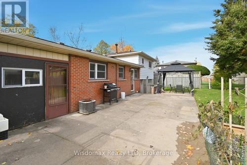 3384 Baker Crescent, Niagara Falls (Casey), ON - Outdoor With Exterior