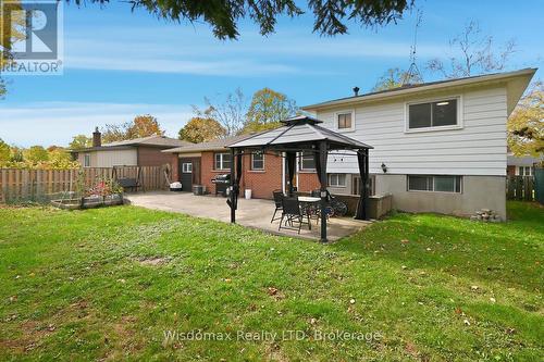 3384 Baker Crescent, Niagara Falls (Casey), ON - Outdoor With Deck Patio Veranda