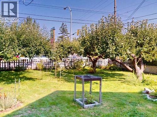 4653 Joyce Ave, Powell River, BC - Outdoor