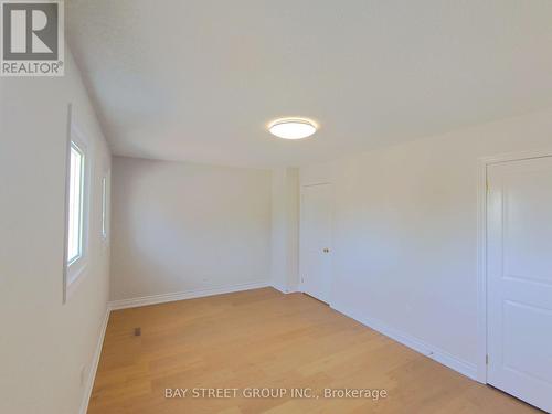 3282 Dragon Drive, Mississauga, ON - Indoor Photo Showing Other Room