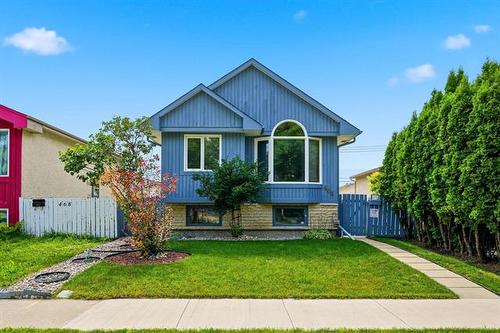 464 Springfield Rd, Winnipeg, MB - Outdoor