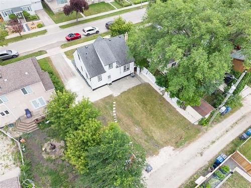 1331 Somerville Ave, Winnipeg, MB - Outdoor With View