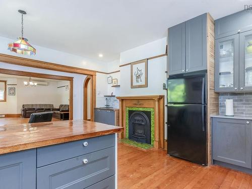 366 Main Street, Middleton, NS - Indoor With Fireplace