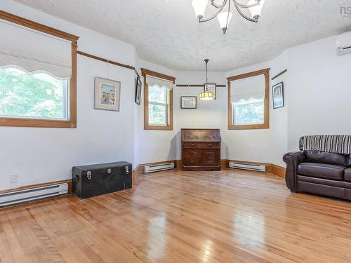 366 Main Street, Middleton, NS - Indoor