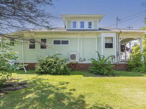 366 Main Street, Middleton, NS - Outdoor