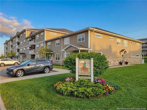 407-700 Cliffe St, Fredericton, NB 