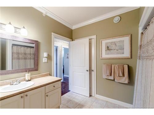 407-700 Cliffe St, Fredericton, NB 