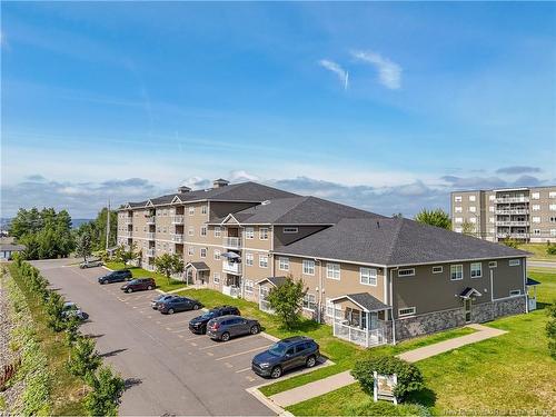 407-700 Cliffe St, Fredericton, NB 