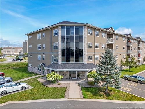 407-700 Cliffe St, Fredericton, NB 