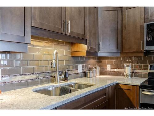 407-700 Cliffe St, Fredericton, NB 