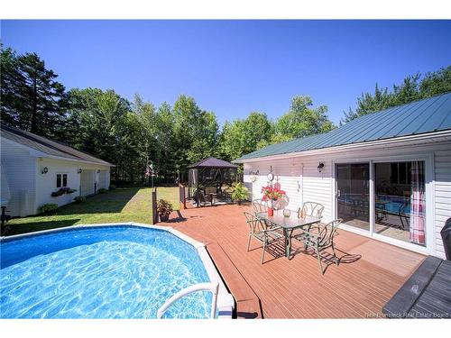 19 Christopher Dr, Burton, NB 