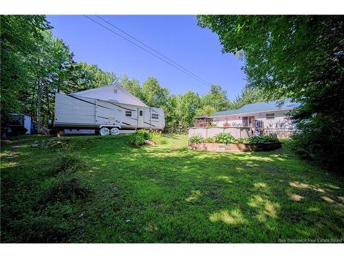 19 Christopher Dr, Burton, NB 