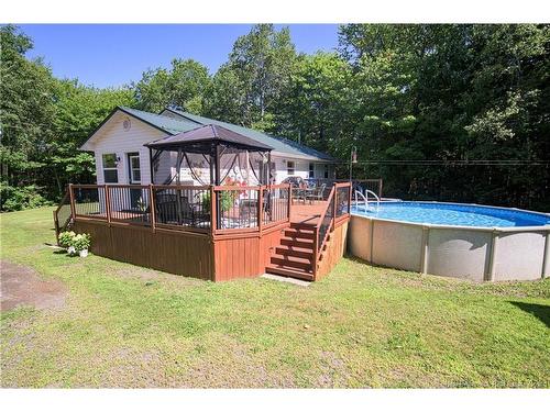 19 Christopher Dr, Burton, NB 