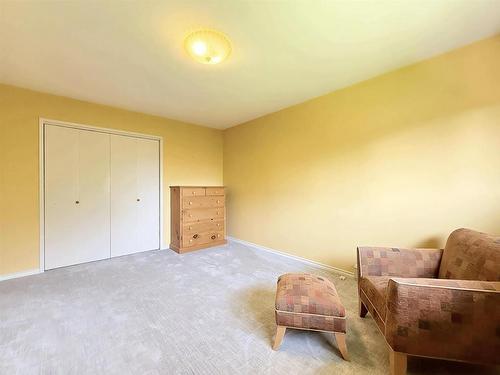204 Anten Street, Thunder Bay, ON - Indoor Photo Showing Other Room