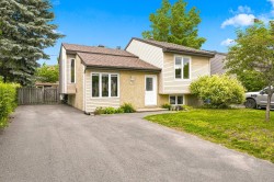 1755 Boul. des Seigneurs Terrebonne (Terrebonne), QC J6X 2K5