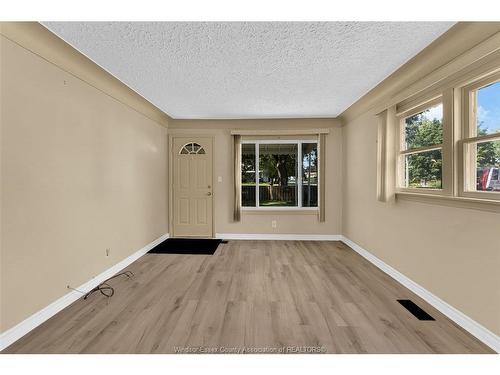 699 Capitol, Windsor, ON 