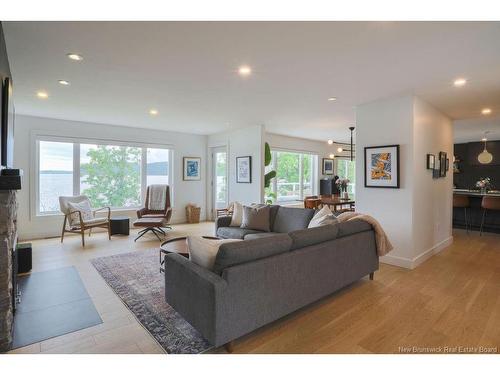 27 Shipyard Rd, Rothesay, NB 