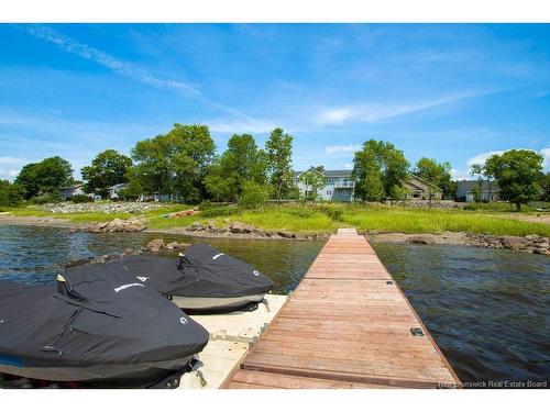 27 Shipyard Rd, Rothesay, NB 