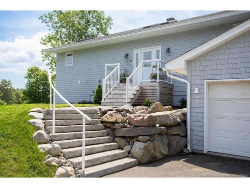 27 Shipyard Rd, Rothesay, NB 