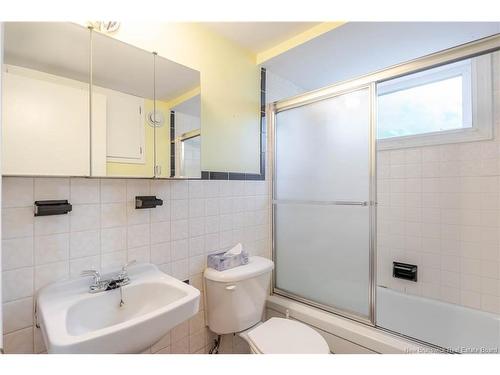 347 Massey St, Fredericton, NB 