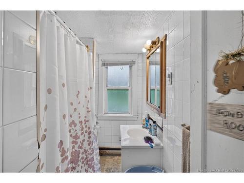 4 Windsor St, Campbellton, NB 