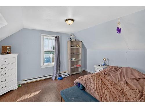 4 Windsor St, Campbellton, NB 