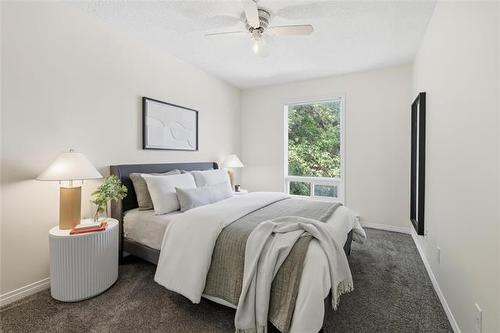 8-700 Blantyre Ave, Winnipeg, MB - Indoor Photo Showing Bedroom