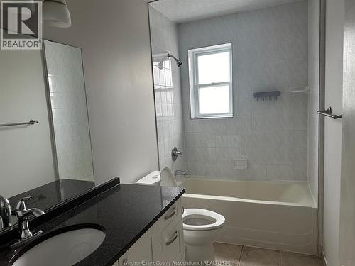 809 ERIE STREET East Unit# 3 , Windsor, Ontario N9A 3Y5 4