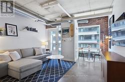 518 - 150 SUDBURY STREET Toronto (Little Portugal), ON M6J 3S8